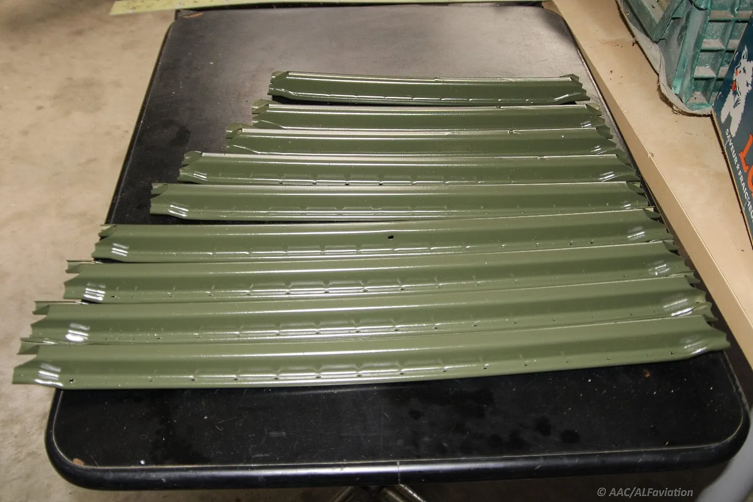 Restauration de l'A-26 Invader : conduites hydrauliques et empennage
