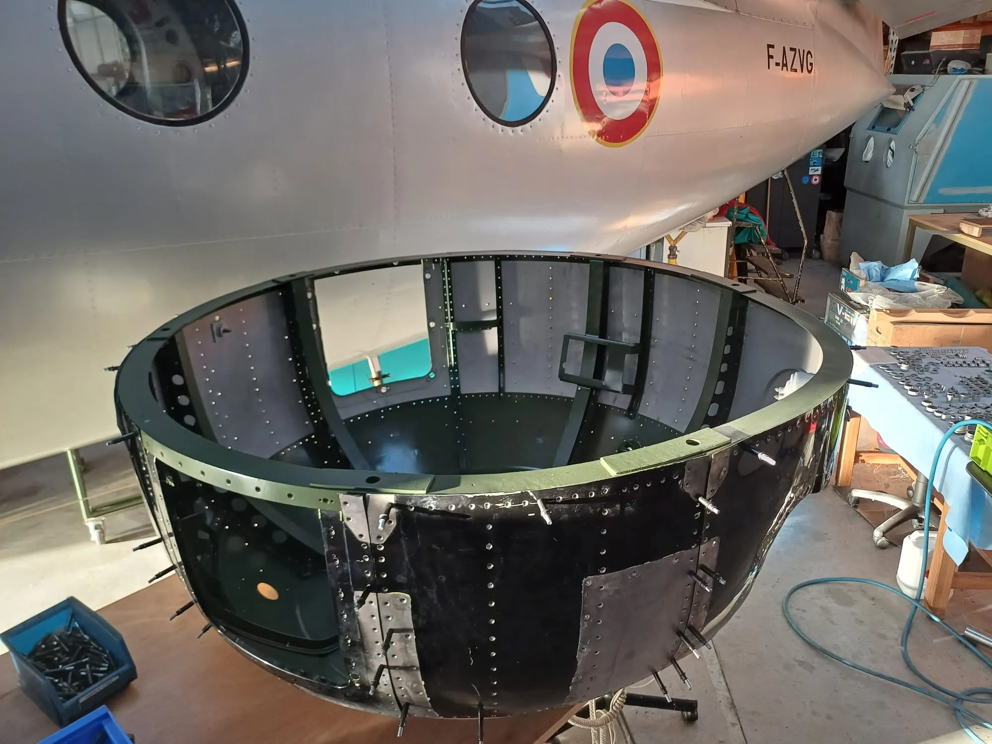 Restauration de l'A-26 Invader : rénovation des bâtis moteur