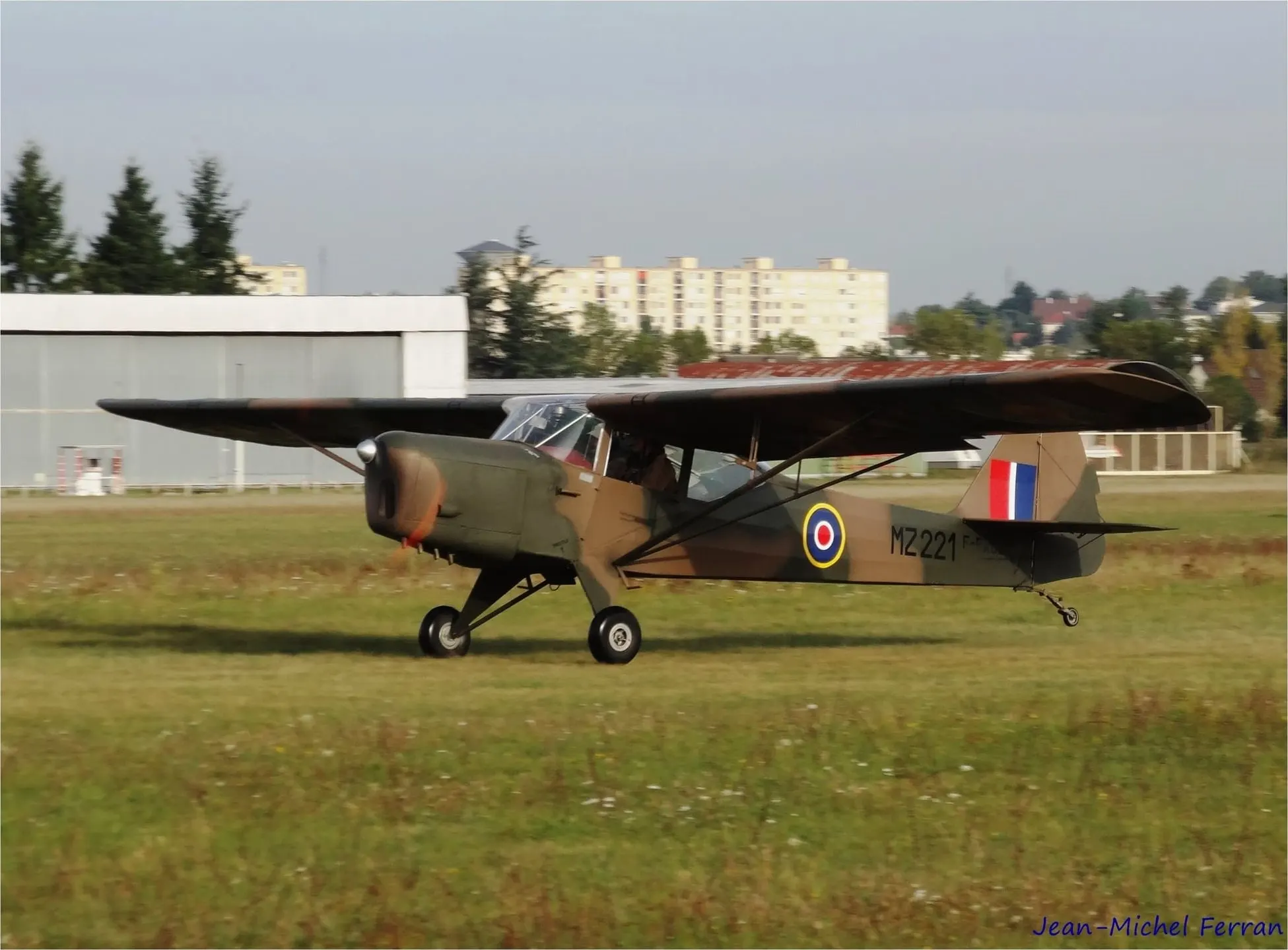 L'Auster J/1 Autocrat des Ailes Anciennes de Corbas