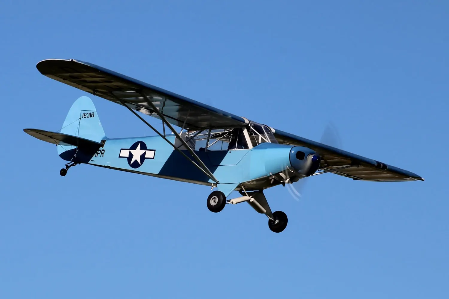Le Piper PA-18 Super Cub F-PIPR des Ailes Anciennes de Corbas